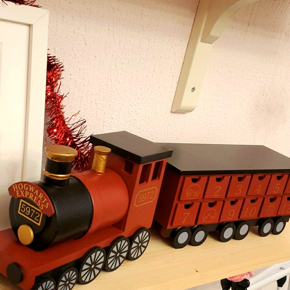 Hogwart express - train - advent calendar